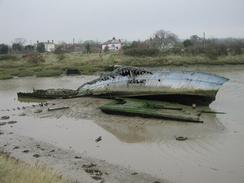 P2002B200026	A derelict boat near Heybridge Basin. 