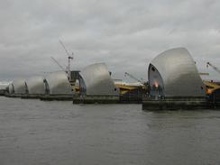 P2002C020018	The Thames Barrier. 