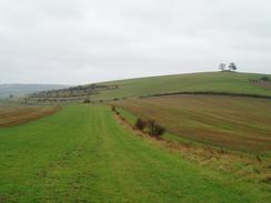 P2004A232116	The view back towards Middle Hill.