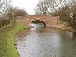 P20053054606	A bridge on the Welford Arm of the Grand Union Canal.