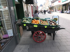 P20104090246	A trolley of vegetables in Devizes.