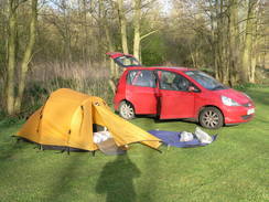 P20114064160	My tent and car at Run Cottage.
