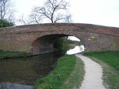 P20114134735	Longmoor Bridge.