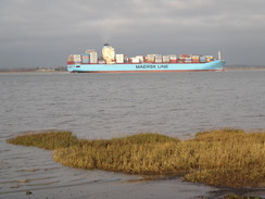 P2013DSC04507	A ship heading downstream.