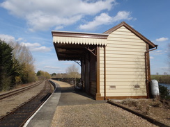 P2018DSC08859	Yarwell Junction station.