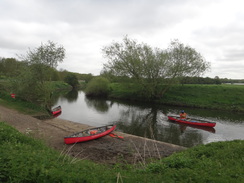 P2018DSC00246	Canoes on the Nene near Irthlingborough Lock.
