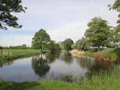 P2018DSC00676	A lake in the garden at Lyveden New Bield.