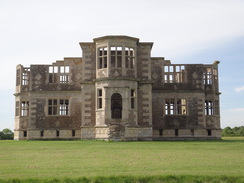 P2018DSC00679	Lyveden New Bield.