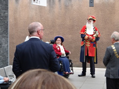 P2018DSC02092	The mayor and town crier at Shrewsbury railway station.