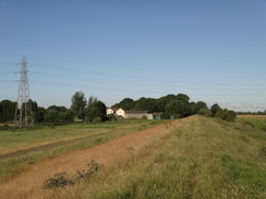 P2018DSC02122	Looking back towards Bassenhally Farm.