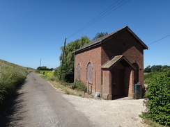 P2018DSC02191	A pumping station to the north of Guyhirn.