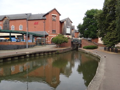 P2018DSC02248	Approaching Banbury Town Lock.