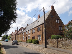 P2018DSC02368	Buildings in Woodford Halse.