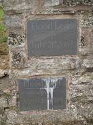 P2018DSC06113	Flod level markers in Fladbury.