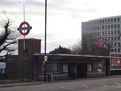 P2019DSC07100	Cockfosters tube station.
