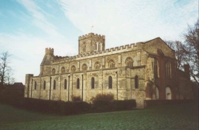Z02	Dunstable Priory.